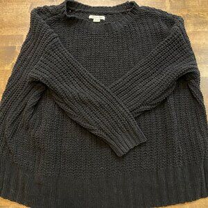 Women's American Eagle Chunky Knit Oversized Sweater – Size S/M, True Black